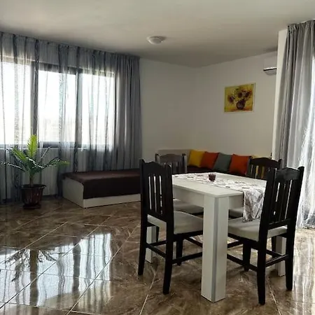 Sunny Near Cacao דירה *